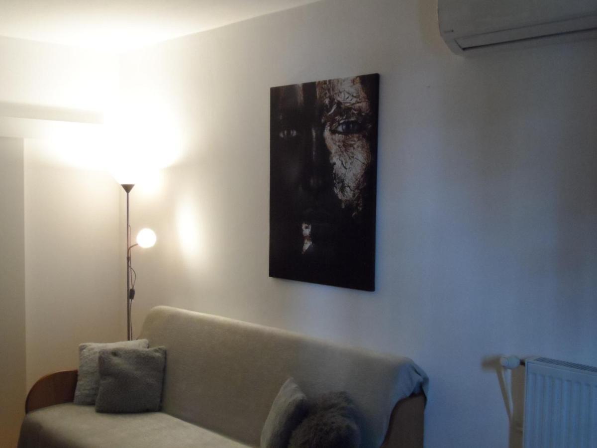 M@D Apartment Timisoara Ngoại thất bức ảnh